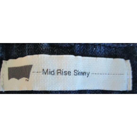 Levi Women's Mid Rise Dark Wash Straight Leg Skinny Blue Jeans Size 14 - Picture 7 of 9